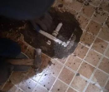 石林卫生间漏水维修公司为您分享下卫生间渗水如何处理及注意事项
